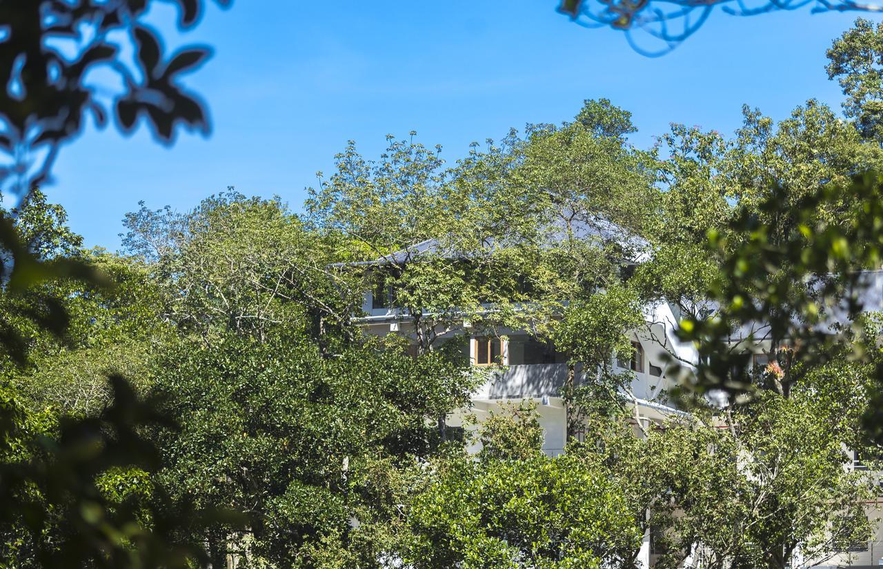 Hostess Thekkady Hotel Eksteriør billede